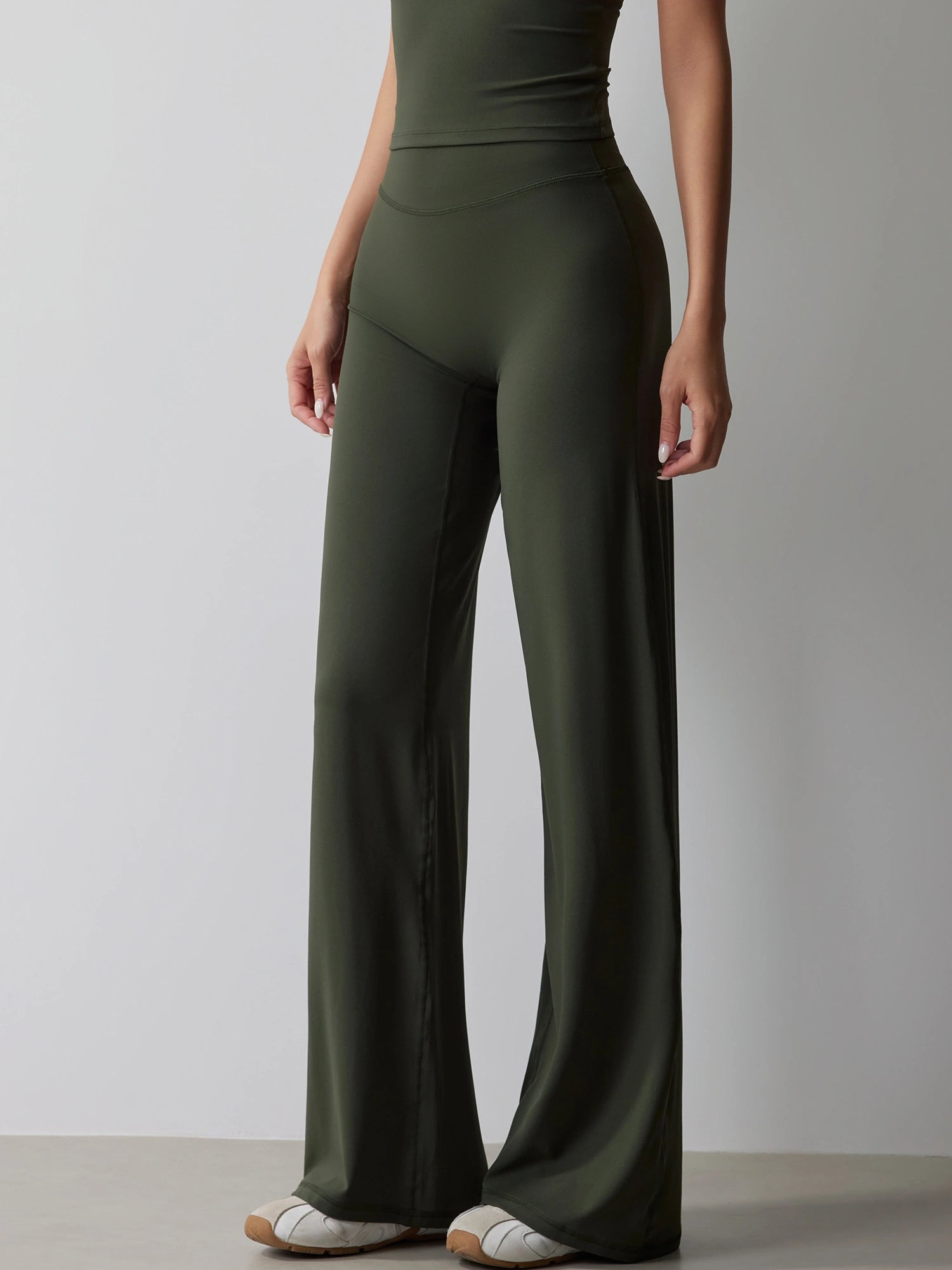 Fitness Tank and Wide-leg Pants Outfit Suit for Women